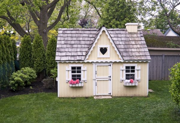 Playhouse Assembly in San Rafael